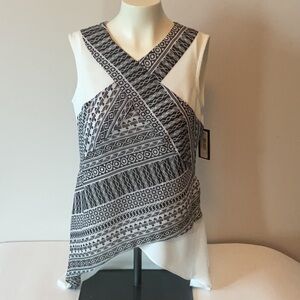 Cartise Sleevelss Top With Geometric Pattern